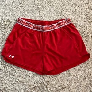 Under Armour shorts with pockets